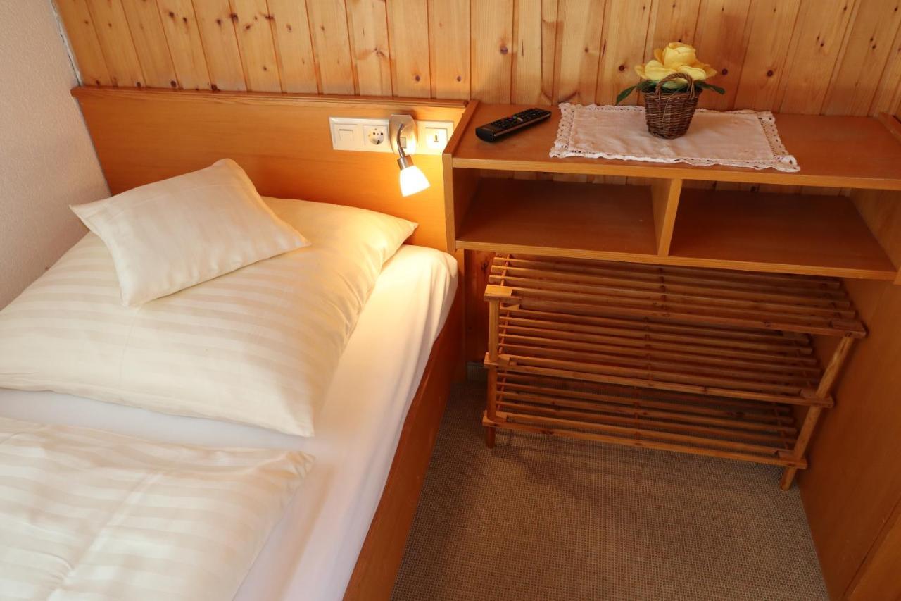 Hoehenpension Glashuette Bed&Breakfast Fruehstueckspension Hotel Garni บอนดอร์ฟ อิม ชวาร์ซวัลด์ ภายนอก รูปภาพ